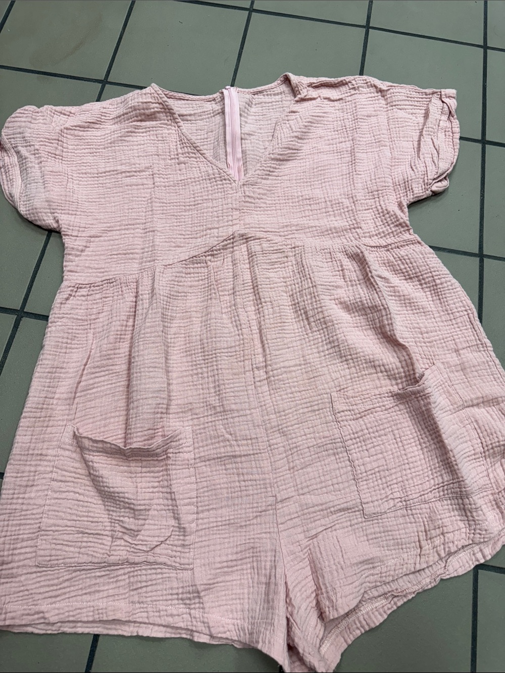Women's Lightweight Pink Gauze Short-Sleeve Romper